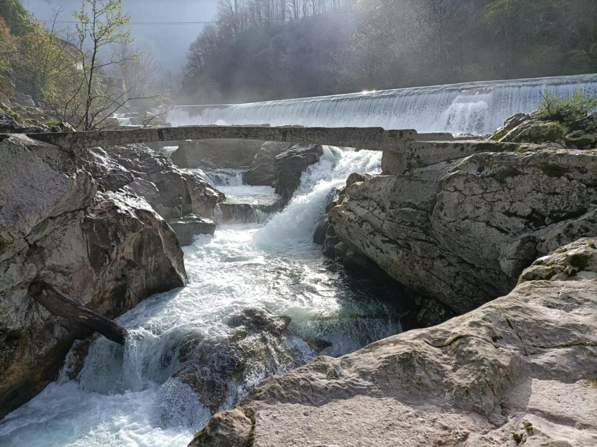 La Salmonera Cangas De Onis Канио Экстерьер фото