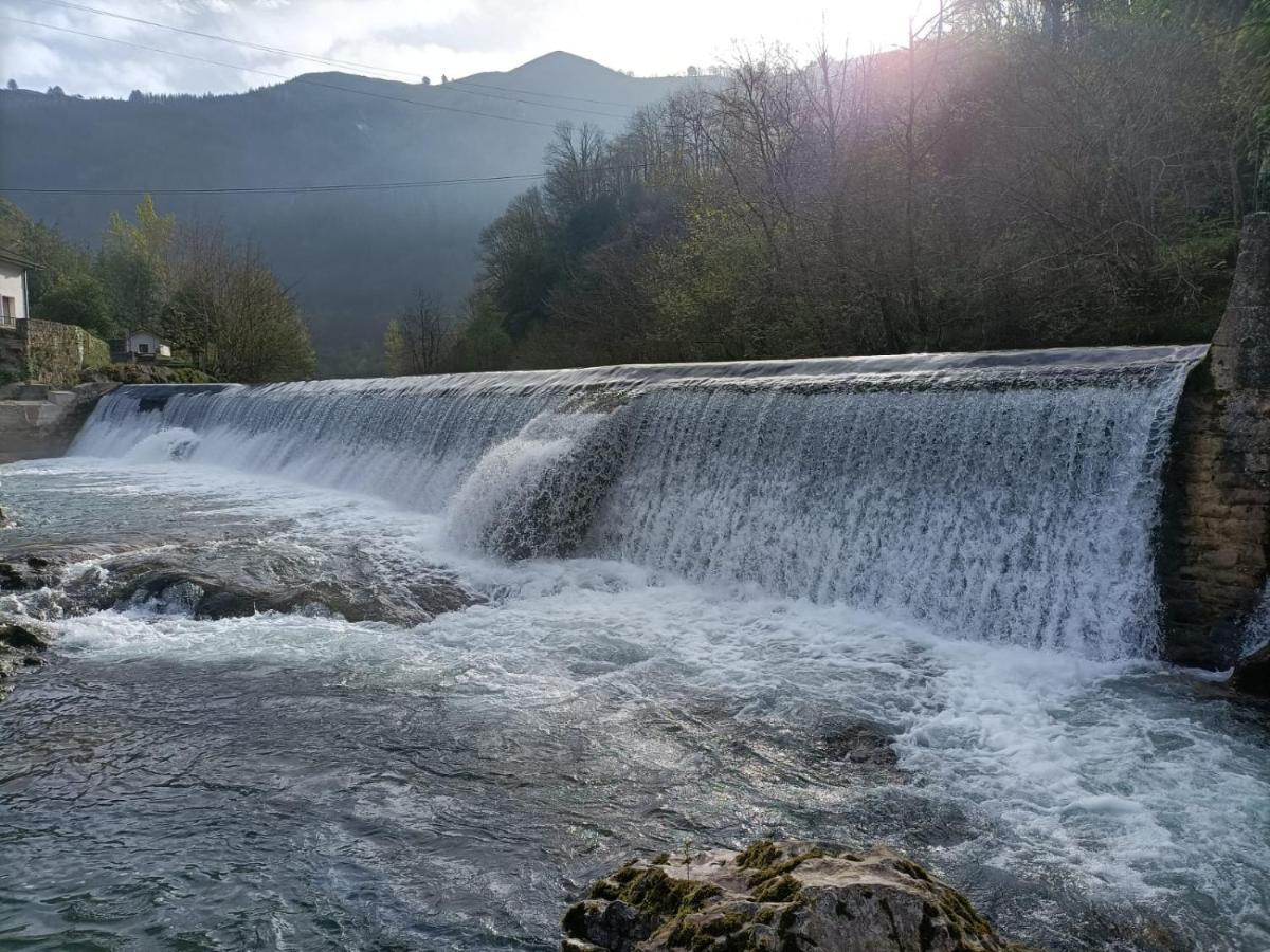 La Salmonera Cangas De Onis Канио Экстерьер фото
